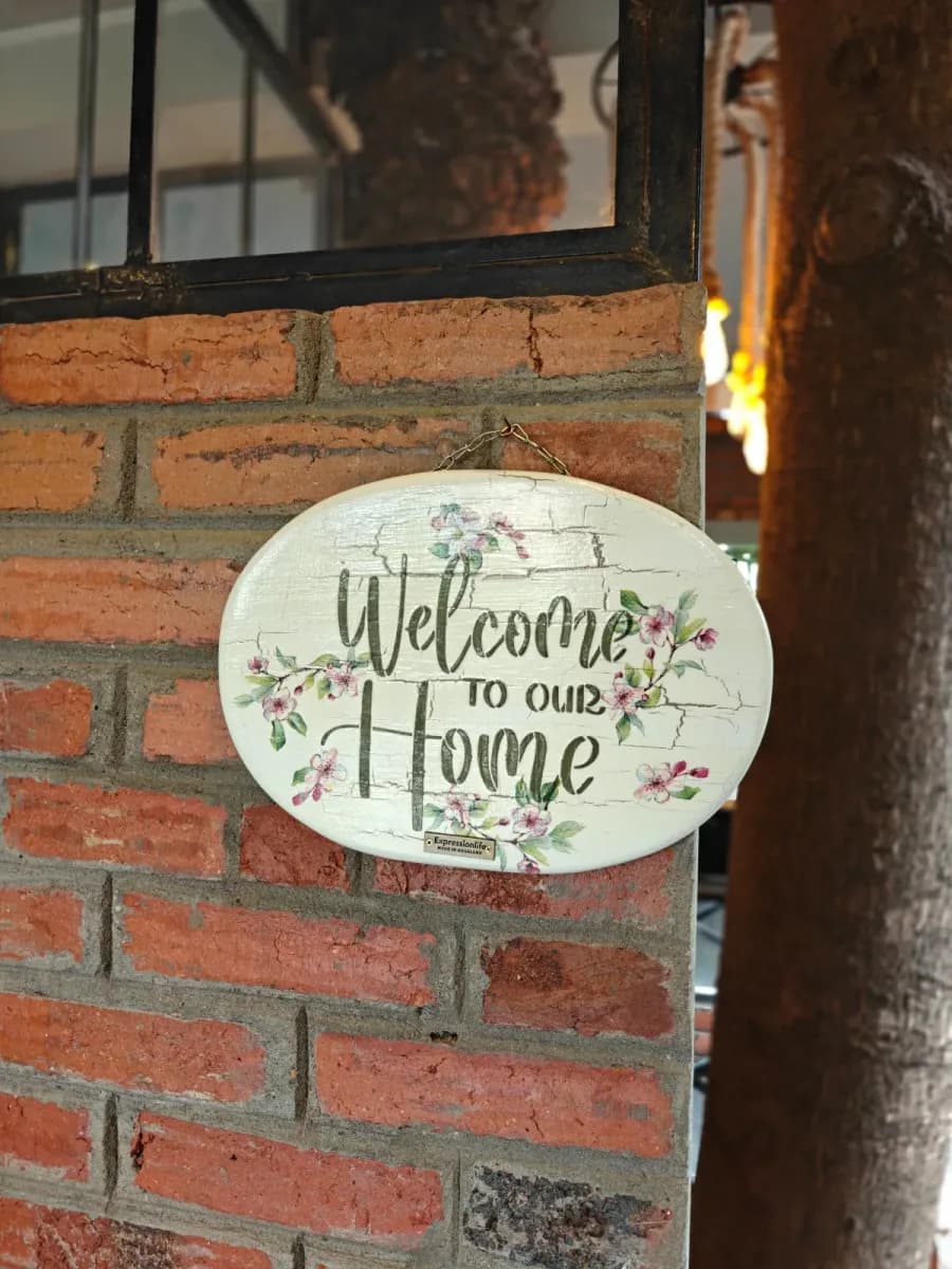 DECOUPAGE ART WALL HANGER (WELCOME TO OUR HOME)
